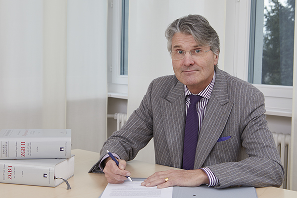 Dr.iur. Johannes Säuberli